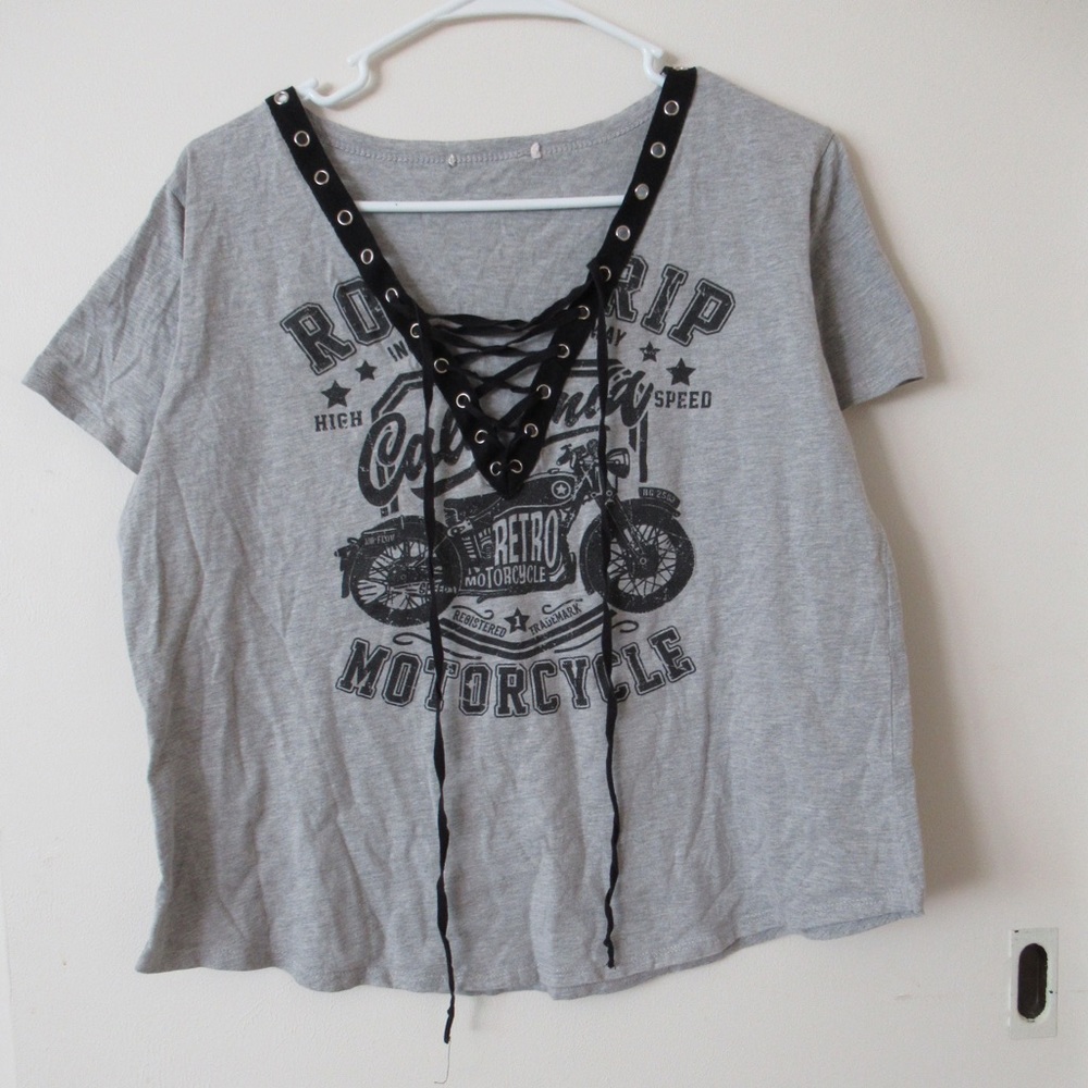 SHORT SLEEVE TOP